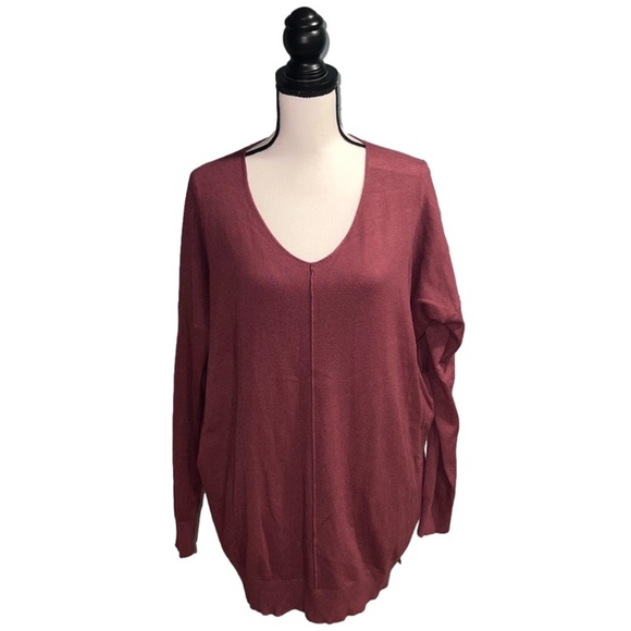 *Hazel + harper- Maroon long sleeve v neck - Picture 1 of 6